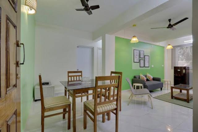 Luxury 2Bhk Apartment Near Calangute Baga Beach With Pool Buitenkant foto