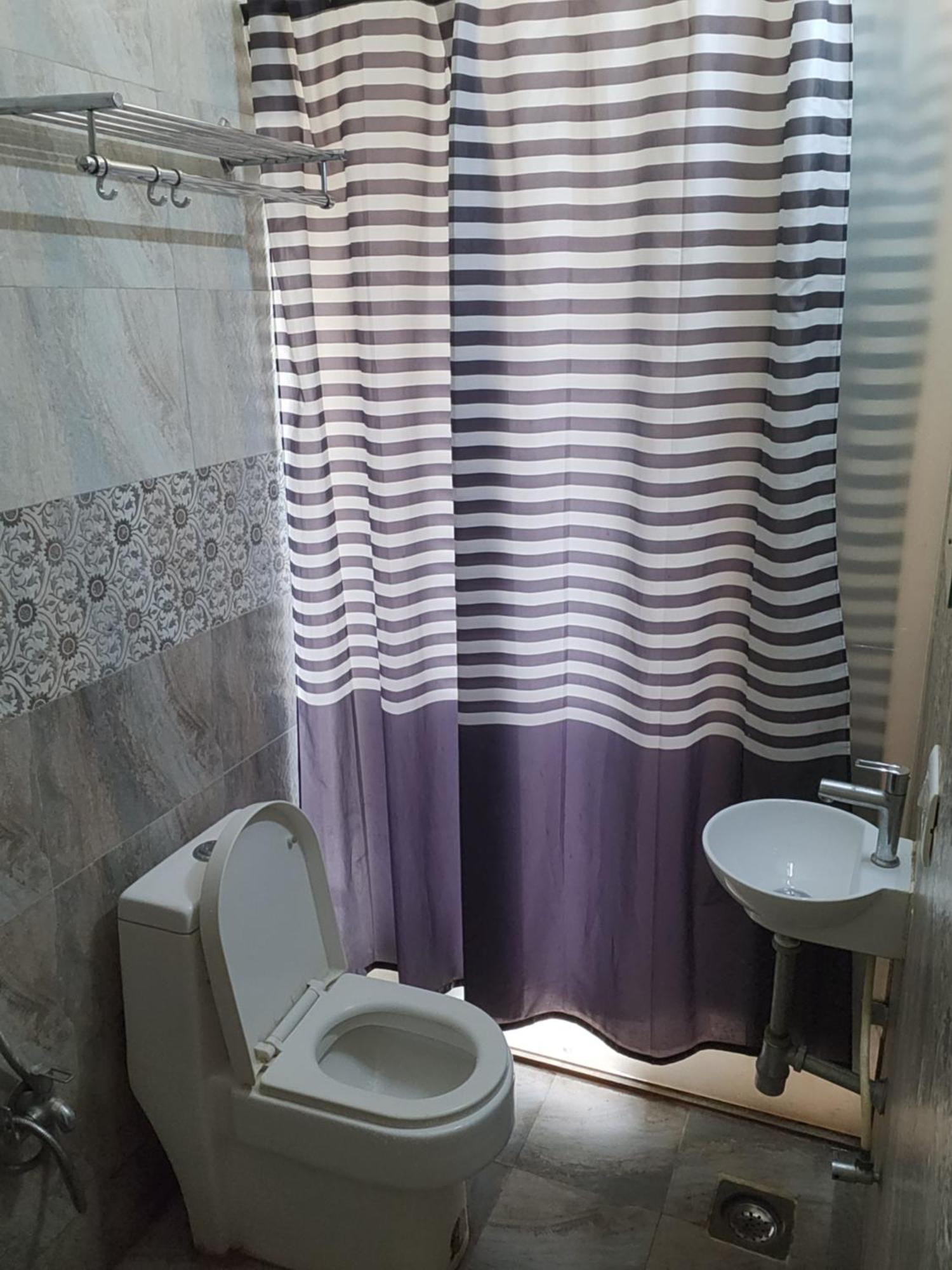 Luxury 2Bhk Apartment Near Calangute Baga Beach With Pool Buitenkant foto