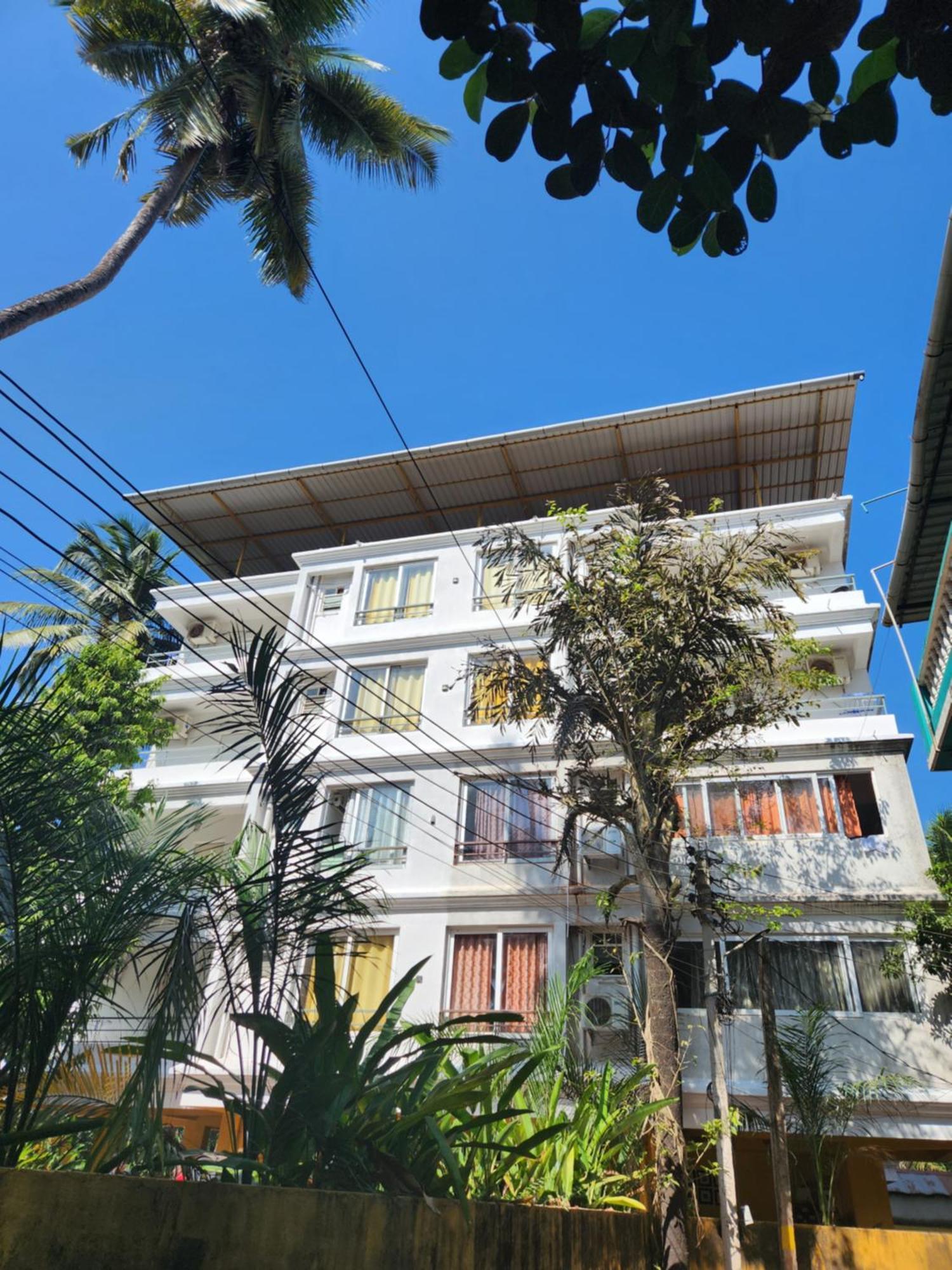 Luxury 2Bhk Apartment Near Calangute Baga Beach With Pool Buitenkant foto